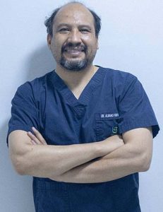 Dr. Albaro Farfán Chávez Urólogo La Paz