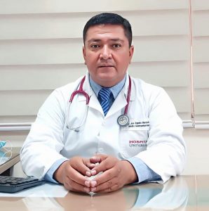 Dr. Augusto Mercado Cespedes - Gastroenterologo