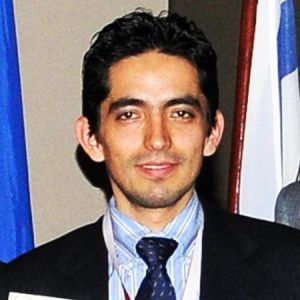 Dr. Luis Alfonso Uría Soruco Cirujano Urólogo La Paz