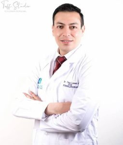 Dr. Yakov Lopez Arancibia Otorrinolaringólogo La Paz
