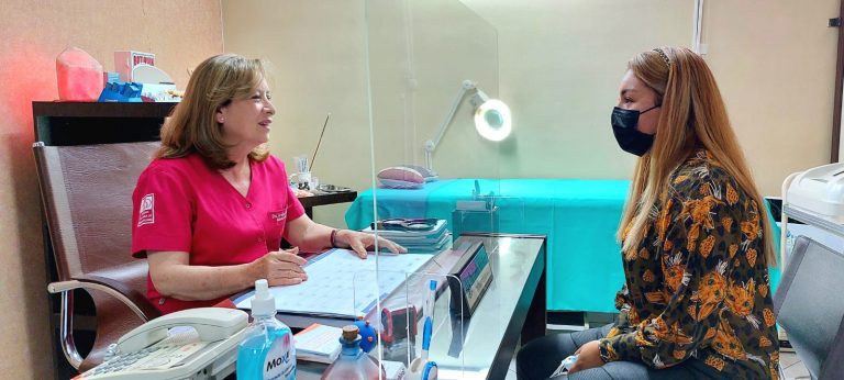 Dra. Carolina Acha Morato Dermatologa Cochabamba 10