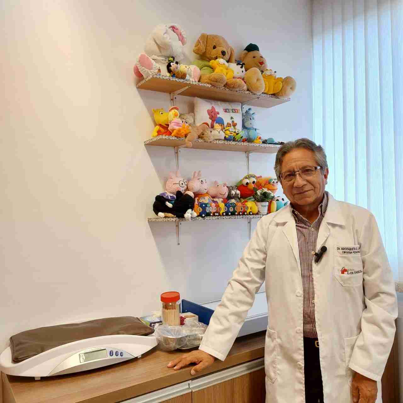 Imagen Dr. Carlos Arósqueta Guzmán Pediatra Cochabamba