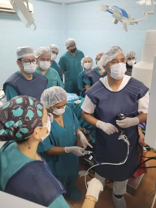 Imagen Dr. Heber Felix Quiroga Vía Cirujano General Endoscópico Cochabamba
