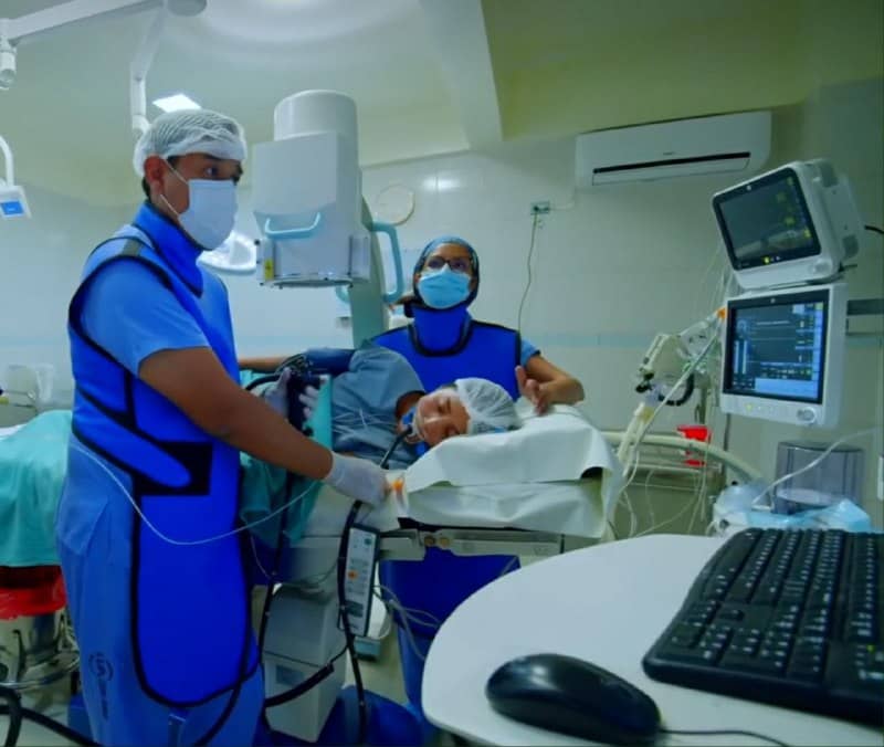 Slider Dr. Heber Felix Quiroga Vía Cirujano General Endoscópico Cochabamba